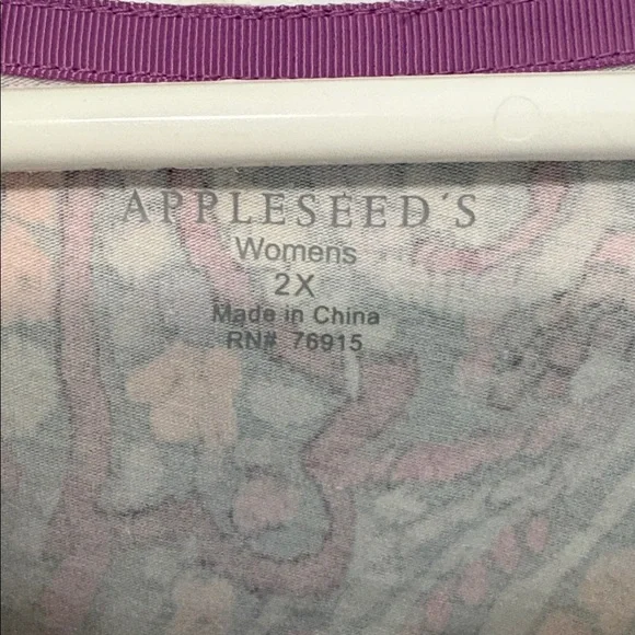 Appleseed's Paisley Blouse - Red and Black 3/4 Sleeves 2X - Picture 3 of 7